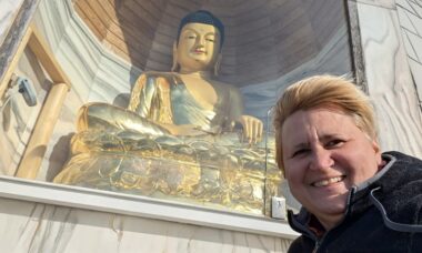 Shakyamuni Buddha mit Natascha 800