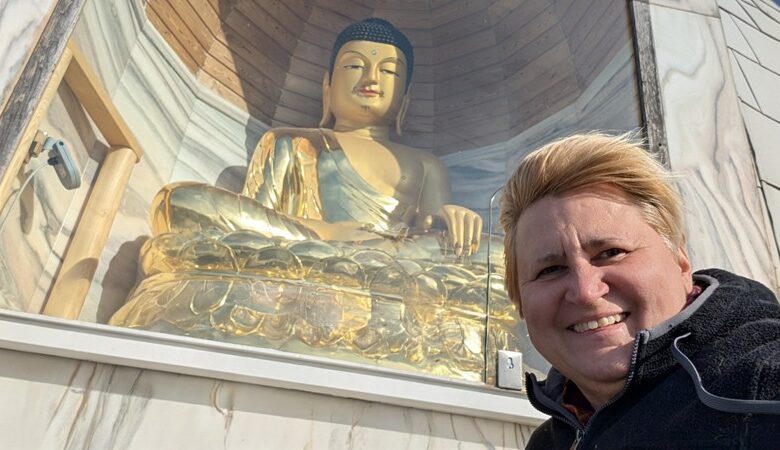 Shakyamuni Buddha mit Natascha 800